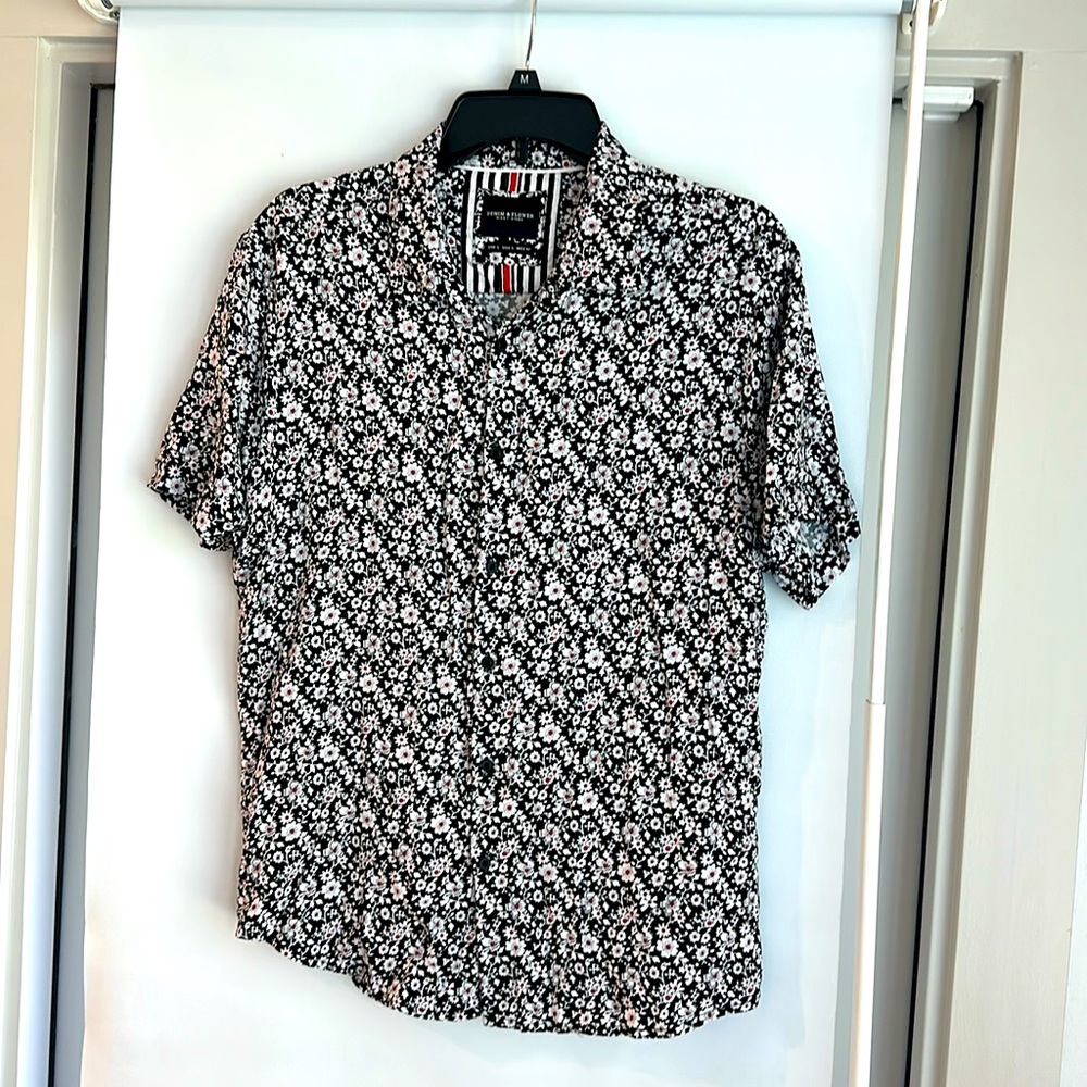 Denim & Flower Shirt Mens Large Black White Red Casual Floral Viscose